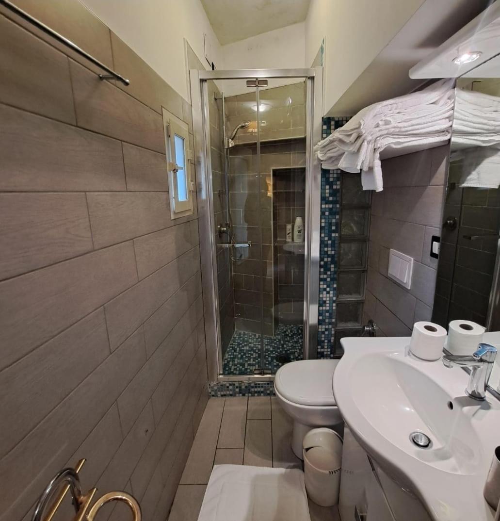 Guide Tour Apartments Νάπολη Εξωτερικό φωτογραφία
