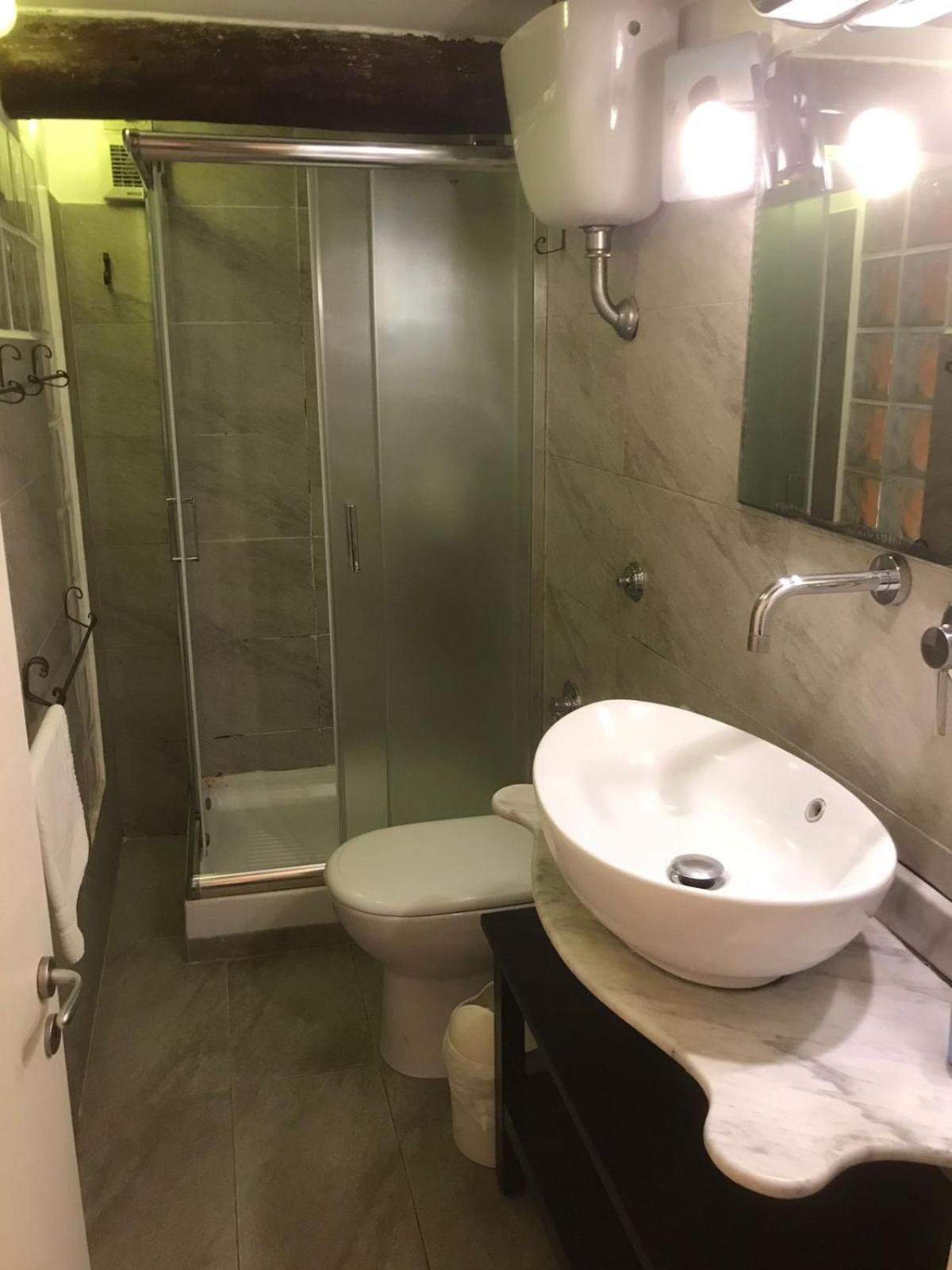 Guide Tour Apartments Νάπολη Εξωτερικό φωτογραφία