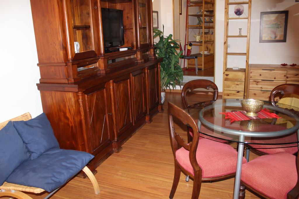 Guide Tour Apartments Νάπολη Εξωτερικό φωτογραφία