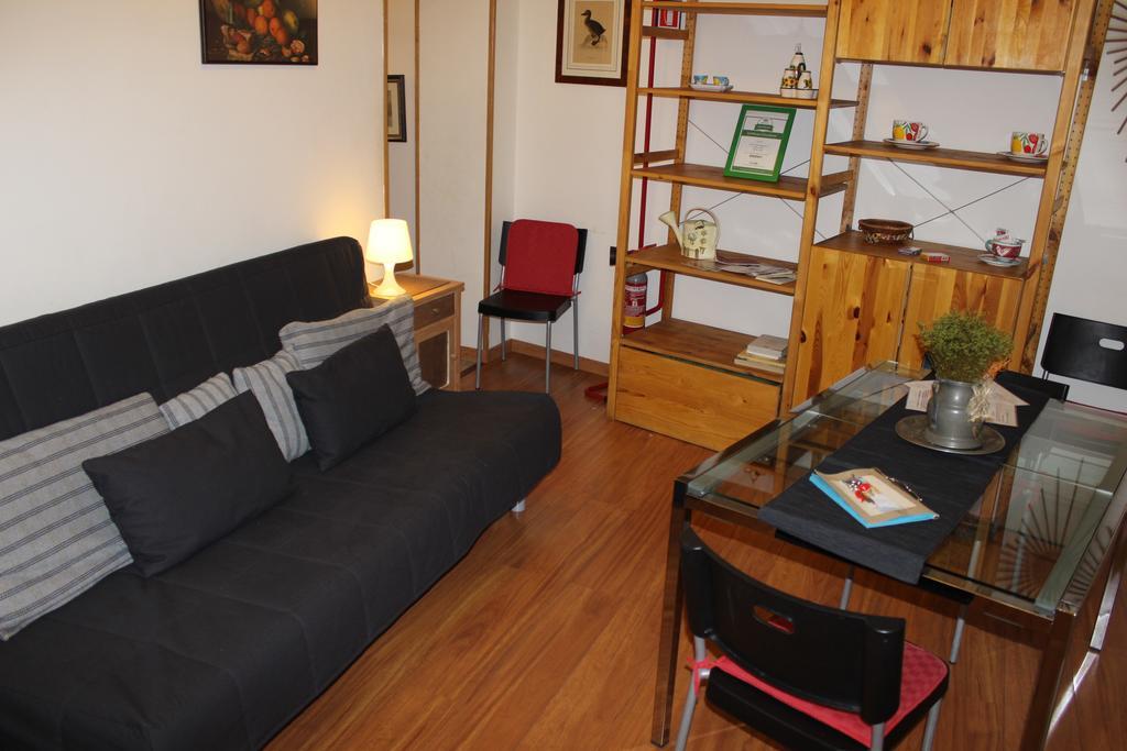 Guide Tour Apartments Νάπολη Εξωτερικό φωτογραφία
